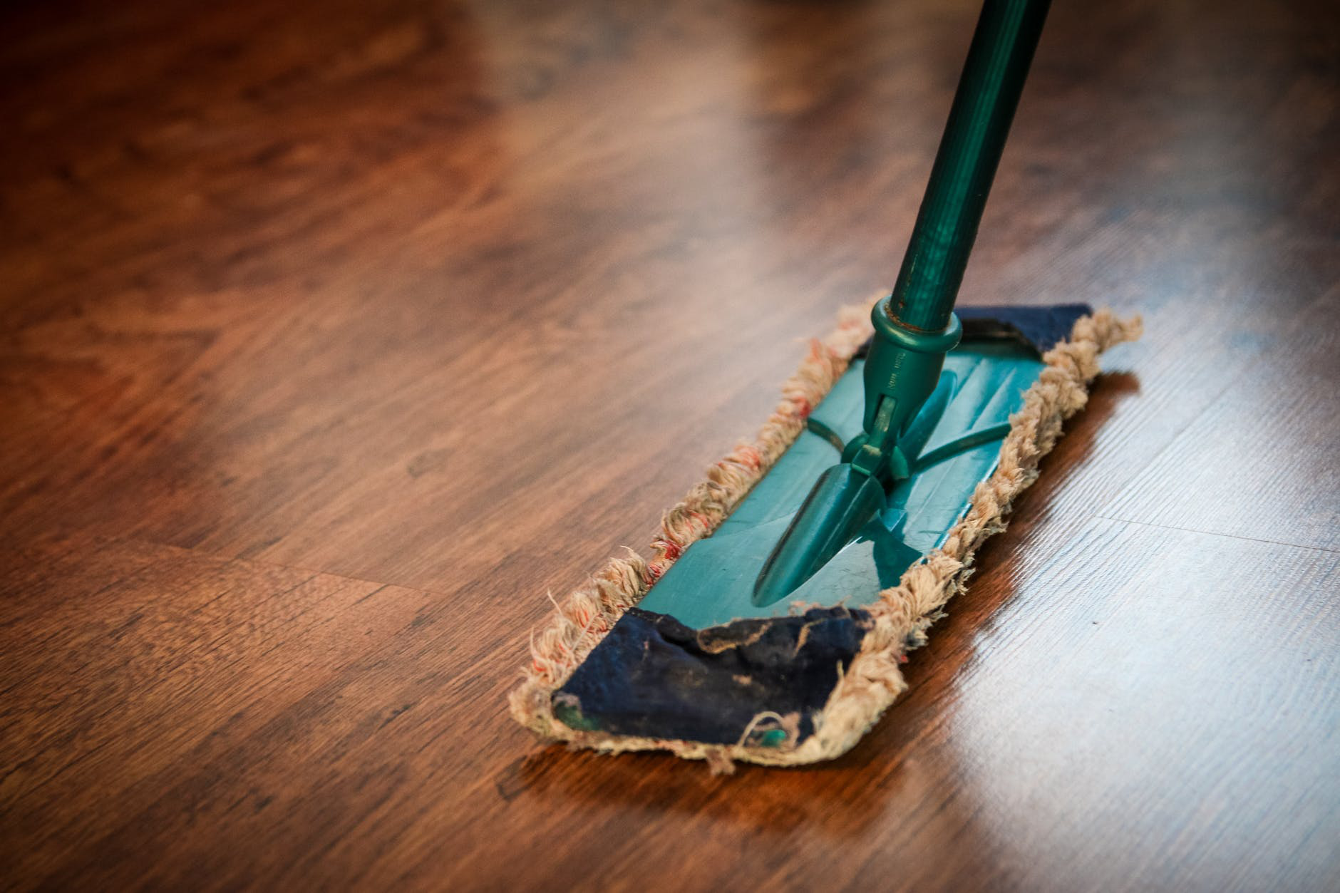 Easy Cleaning Hacks for Busy Homeowners